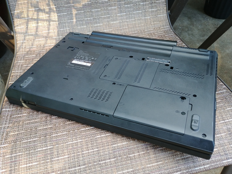 Illustration for article titled New (used) Thinkpad is in and much better! If only Windows would play nice...
